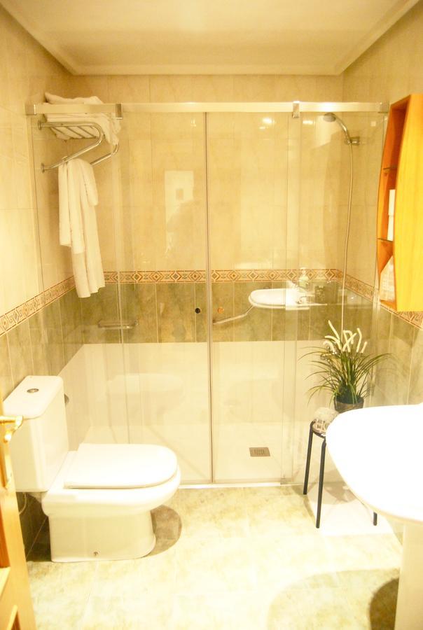 Apartamentos Turisticos Arch León Eksteriør billede